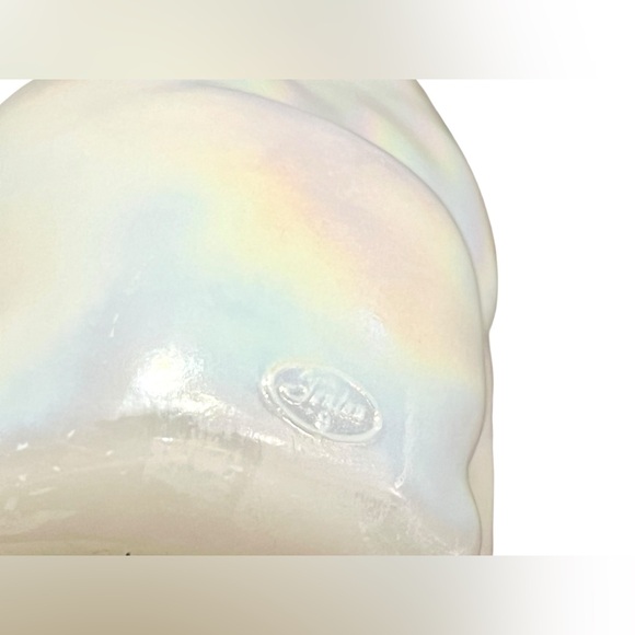 Fenton Pearl Iridescent Carnival Glass Cat Figurine - 4” - Picture 8 of 8